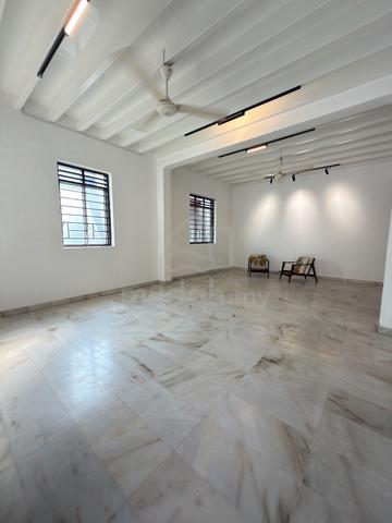 Double storey semi detached air itam Taman Goh Guan ho 3300sqft 1