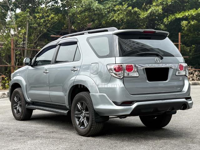 2013 Toyota FORTUNER 2.5 G KUN50R (A) - 4