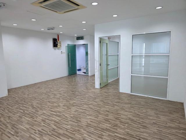 Bandar Puteri Puchong, Puteri 2, Office for Rent 1