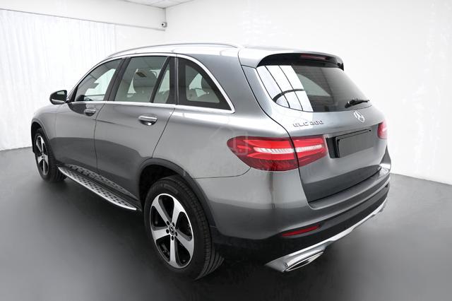 2018 Mercedes Benz GLC200 2.0 1-OWNER FSR TIPTOP - 4