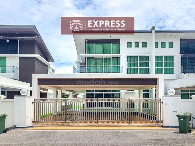 Bayshore Villa, Double Storey Semi Detached, Well Maintained 1