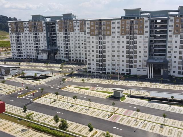 Seri Baiduri Apartments @ Setia Alam 1