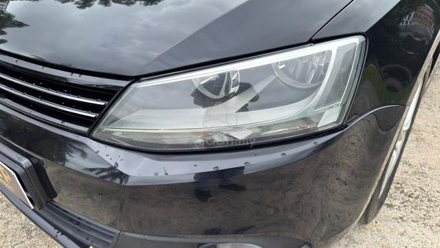 2011 VOLKSWAGEN JETTA 1.4 (A) Masih Boleh Loan Lgi - 4