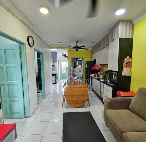 Apartment Tanjung Merdeka Villa 1