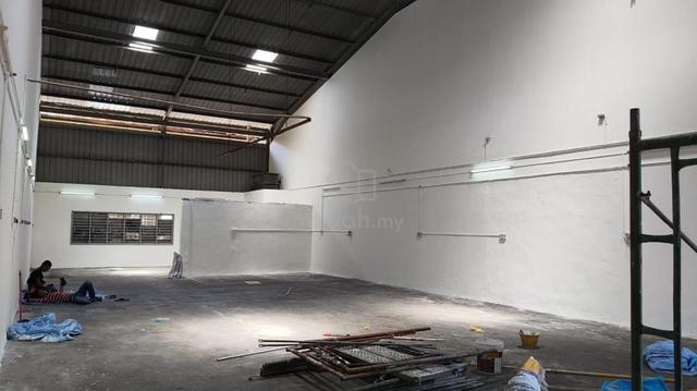 Subang Light Industrial Park, USJ 1sty Factory Warehouse, 2250sf 1