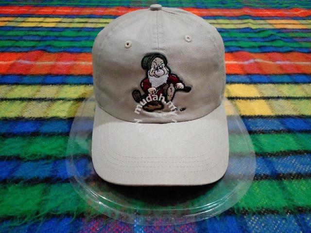 Ahead Vintage x Disney Grumpy Golf 