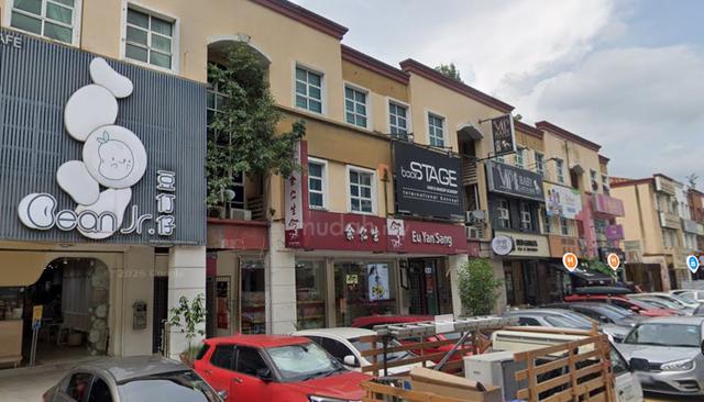 Laman Rimbunan Shop Lot , Facing Main Road , Good Investment 1