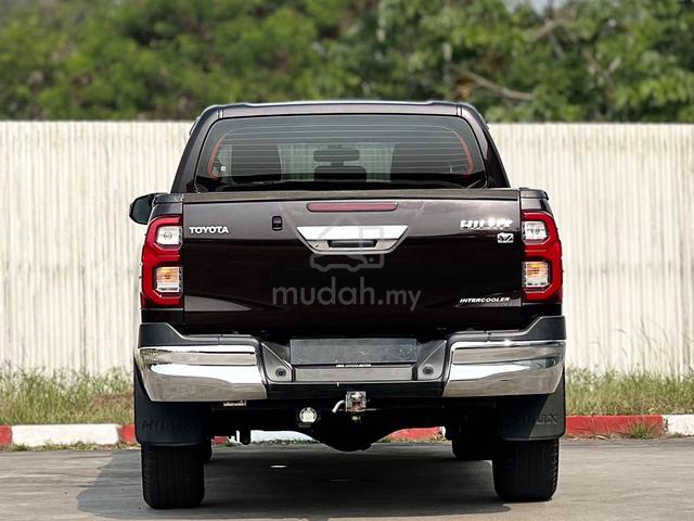2022 Toyota HILUX 2.4 DOUBLE CAB 2.4V (AT) 4X4 (A) - 5
