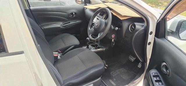 2013 Nissan ALMERA 1.5 E (A) - 4