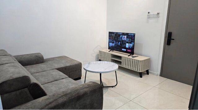 Bay Suites 1
