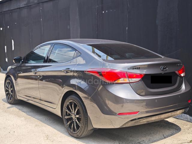 2015 Hyundai ELANTRA 1.8 PREMIUM (A) Tip-Top - 2