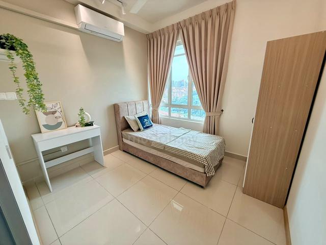 200m to MRT Room [Female Only] Residensi Suasana Damansara Damai, TRX 1