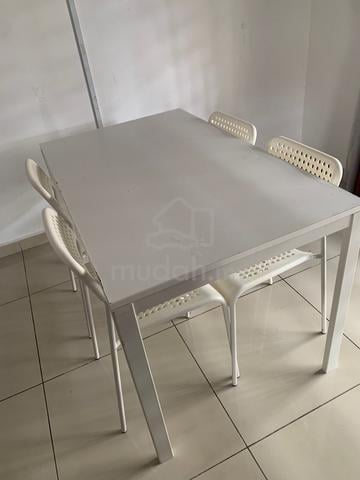 meja makan ikea - photo 3 of 3