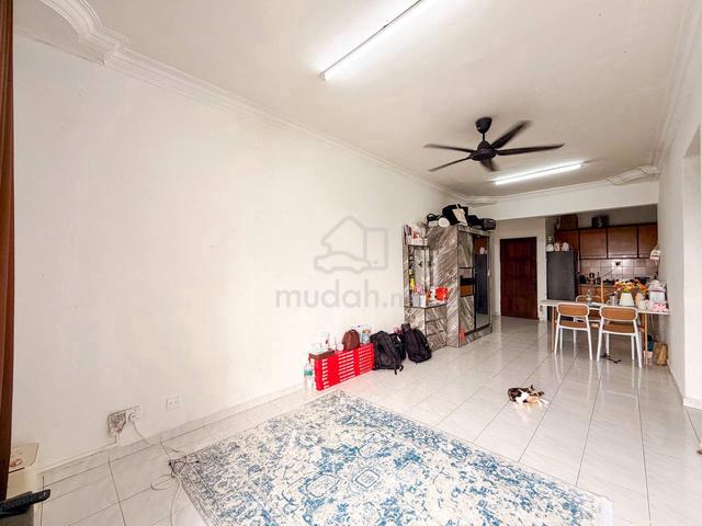 Anggerik Indah Apartment 1