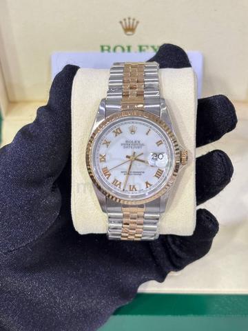 Rolex Datejust 36 Yellow Gold Jubilee White Dial - photo 2 of 5