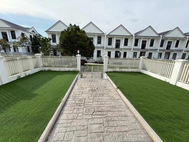 The Chateau, Eco Botanic, Iskandar Puteri 2.5 Superlink house For Rent 1