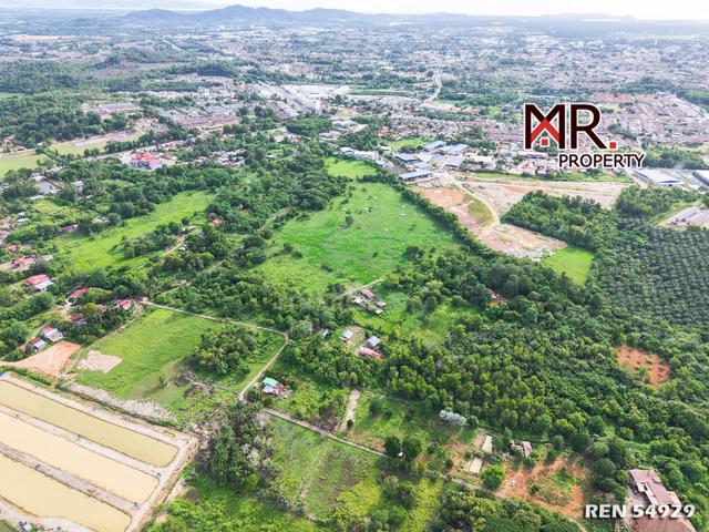 MANY ACCESS Zoning Residential Land Near Taman Songket Indah FOR SALE 1