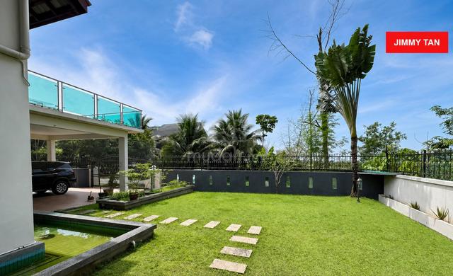 Double Storey Bungalow. Taman Bukit Sepanggar. Kota Kinabalu 1