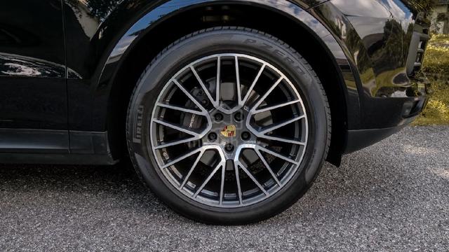 2021 Porsche CAYENNE 3.0 BASE (A) - 5