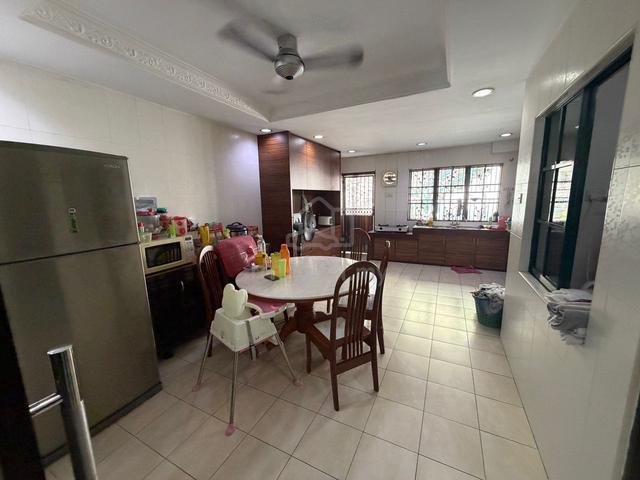 Rawang Perdana Rp 10 @ Fully Extended terrace House For Sale 1
