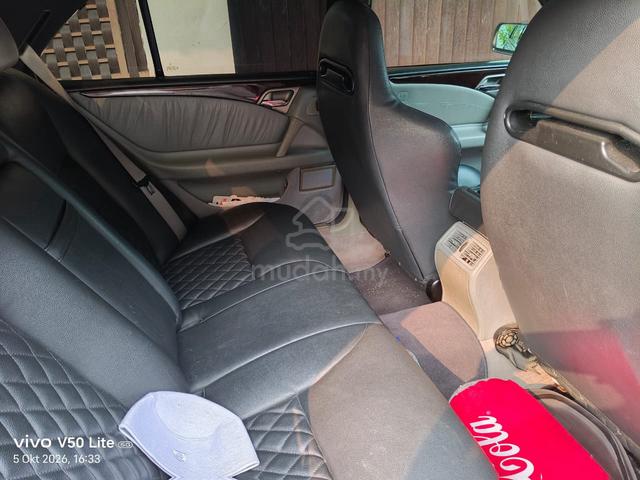 1998 Mercedes Benz E-CLASS 2.0 200 CLASSIC (CBU) - 5