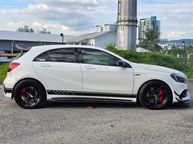 2013 Mercedes Benz A-CLASS 2.0 45 AMG EDITION 1 - 4