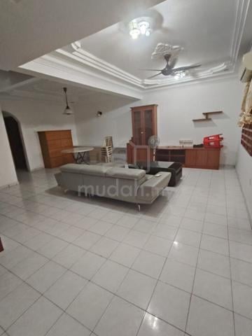KULAI Double Storey Home for Rentπ₯@Taman Sri Putri 1