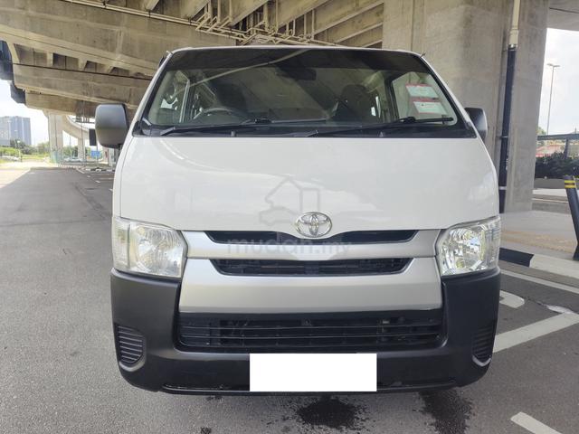 2019 Toyota Hiace 2.5 (M) Semi Panel Van - 2