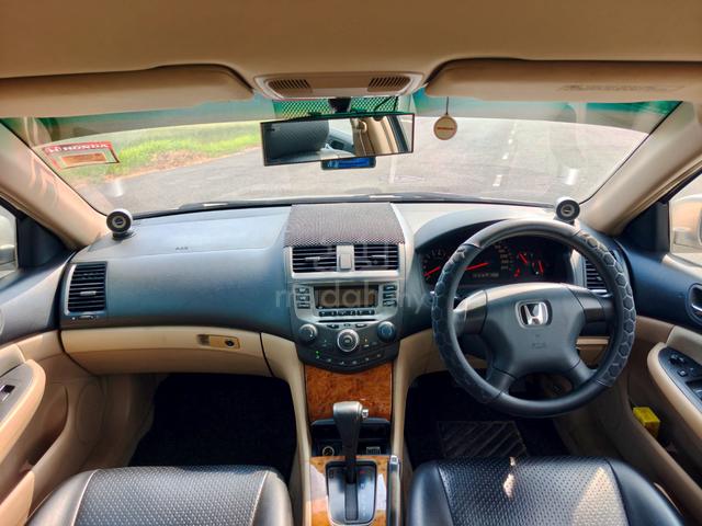 2004 Honda ACCORD 2.0 VTI (A) car king - 5