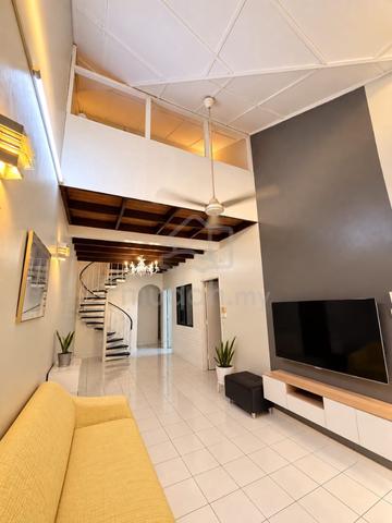 Taman Molek 1.5 Storey Terrace House For Sale 1