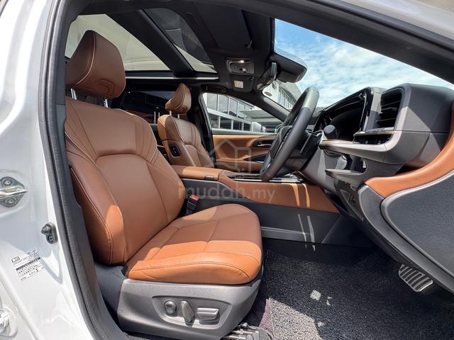 2025 Toyota CROWN ESTATE 2.5 Z (A)HEV MODELLISTA - 2