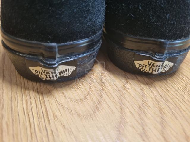 Vans Shoes - US Kids 2.0, EUR 32.5 - photo 4 of 4