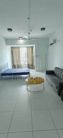 Akademik Suite 1
