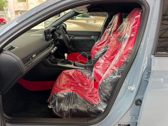 2025 Honda CIVIC 2.0 TYPE R NEW CAR MILEAGE - 3