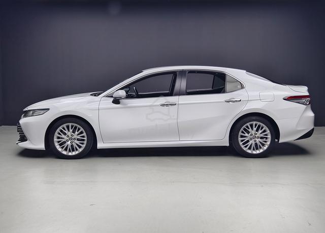 2019 Toyota CAMRY 2.5 V (A) HUD JBL Electric Seat - 5