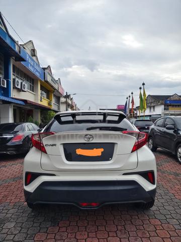 Direct Owner Selling 2018 Toyota C-HR 1.8 (A) - 2