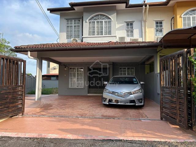 Rare Corner Lot! 2,594 SQ FT  House with Land, 1