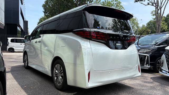 2023 Toyota ALPHARD 2.5 Z (A) - 4