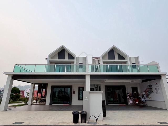 0% Downpayment Double Storey Terrace 28x70sqft Nr Ayer Keroh MITC Toll 1