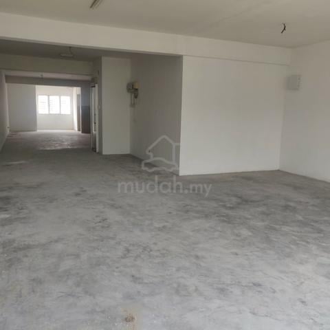 [BARE UNIT] 2nd Floor Shop Office Jalan PJS 1 Taman Petaling Utama 1