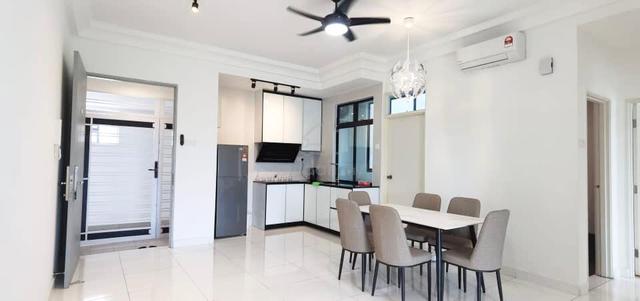 The Platino Serviced Apartment 1