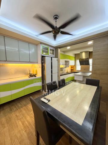 2sty Taman Teluk Gedung Indah 22x70 Full Renovated Free Furniture 1