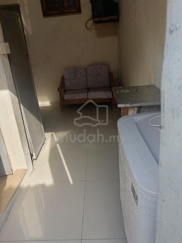Johor Johor Bahru Partially Furnished 1-Storey Terraced House For Rent 1