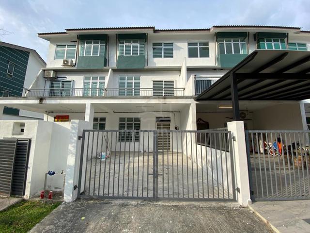 [New+Grill+Table Top] 3 Storey Terrace - Scientex Kundang Jaya, Rawang 1
