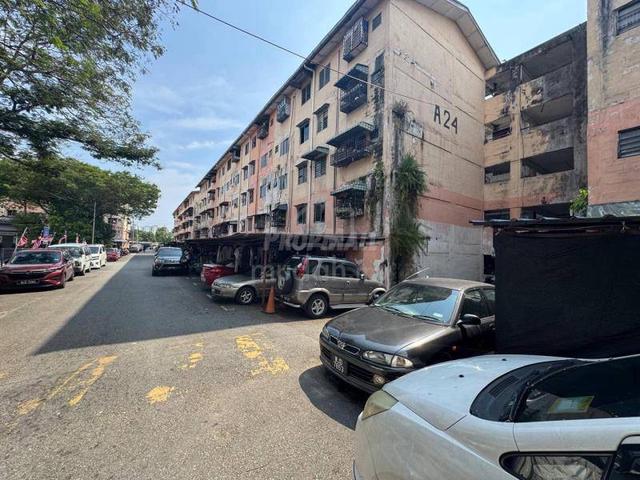 Flat Puchong Permai 1