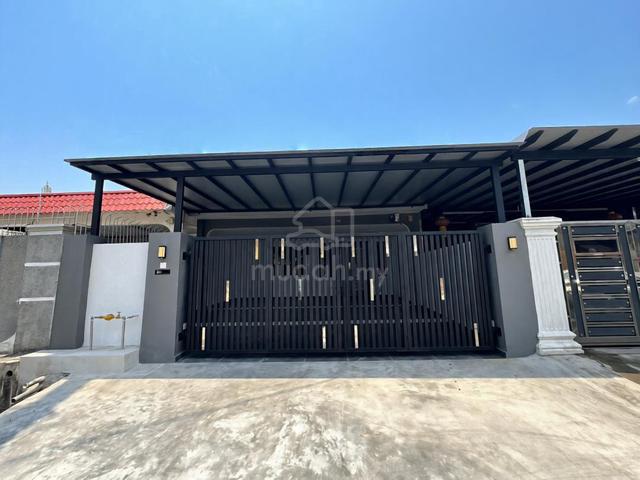New renovated Single-Storey Johor Jaya 1
