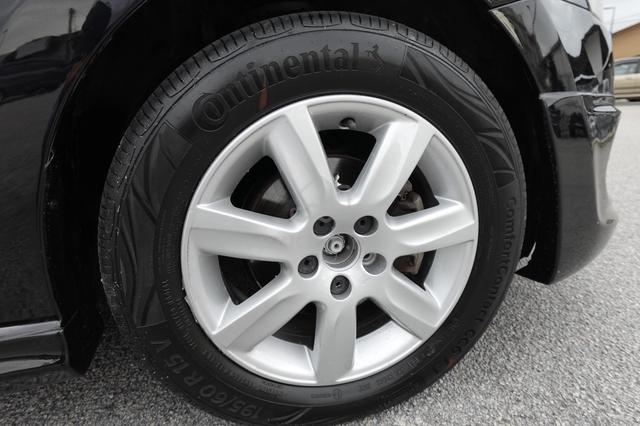 Volkswagen POLO SEDAN 1.6 (CKD) (A) *WARRANTY - 4