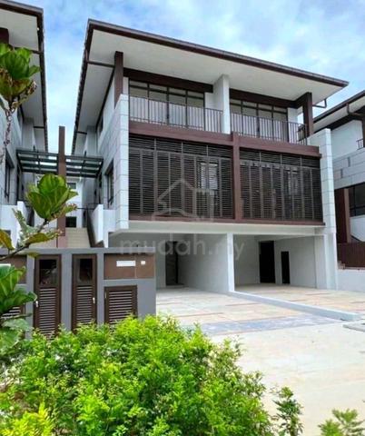 [Bare Unit |Brand New] 3Sty Type B Mulia Residence, Cyberjaya 1