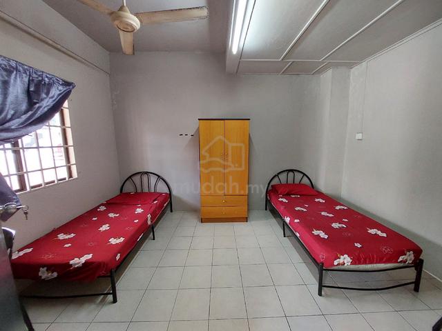 Room for Rent @ Kingfisher Park 2 1