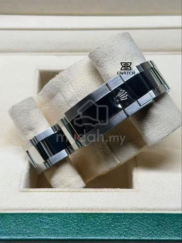 Rolex GMT Master ll Batman 116710BLNR - photo 2 of 3